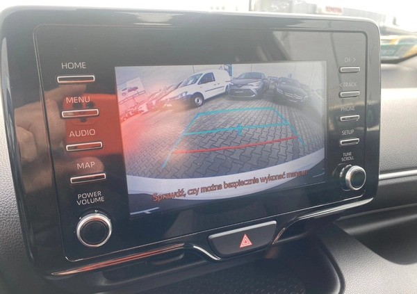 Toyota Yaris cena 84500 przebieg: 26353, rok produkcji 2021 z Kalisz małe 497
